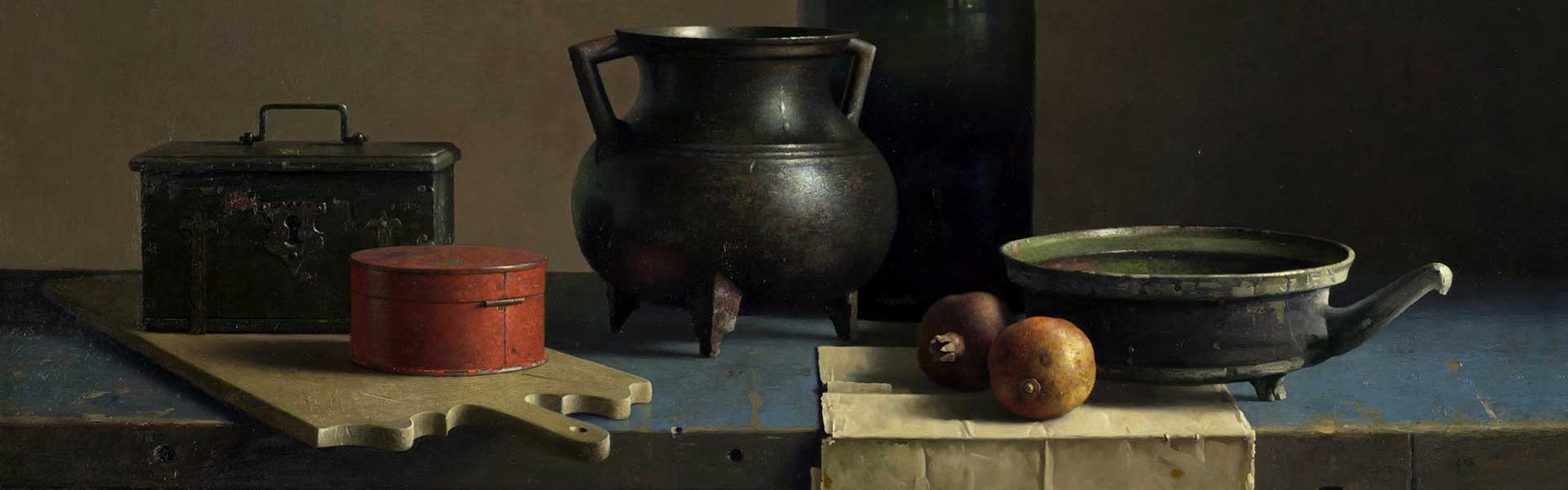 Stilleven met rood doosje en granaatappels van Henk Helmantel